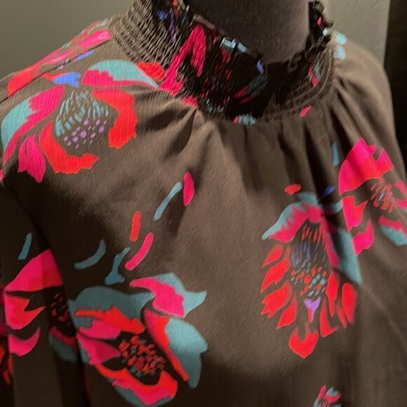 J. Crew elastic mock turtleneck black chiffon floral lined top. NWT. XS. - Picture 4 of 6